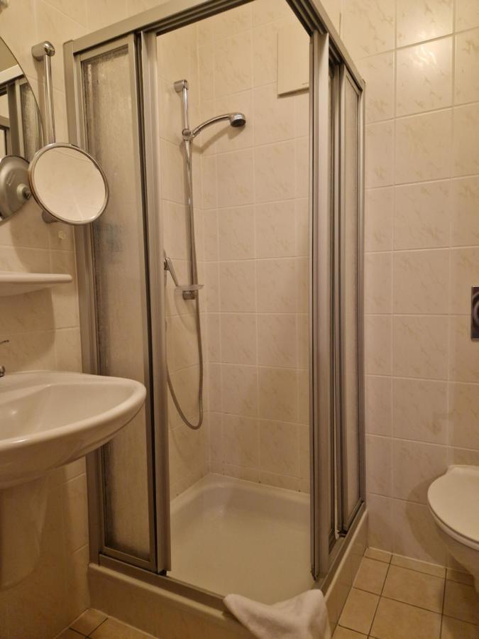 Hostel Zum Loewen تودموس المظهر الخارجي الصورة