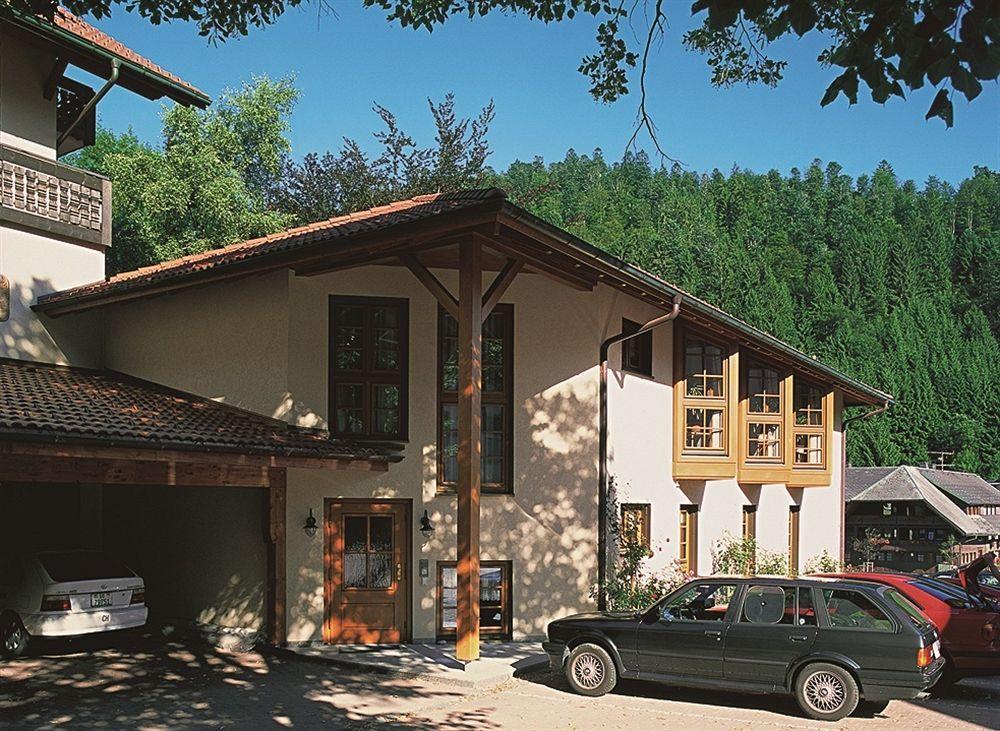 Hostel Zum Loewen تودموس المظهر الخارجي الصورة